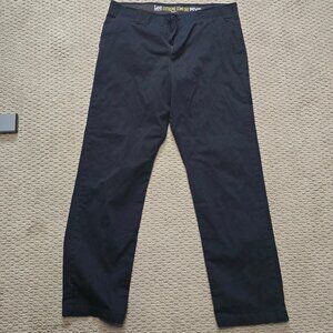 Lee Extreme Comfort MVP Straight Fit pants 36 x 34. Like new!